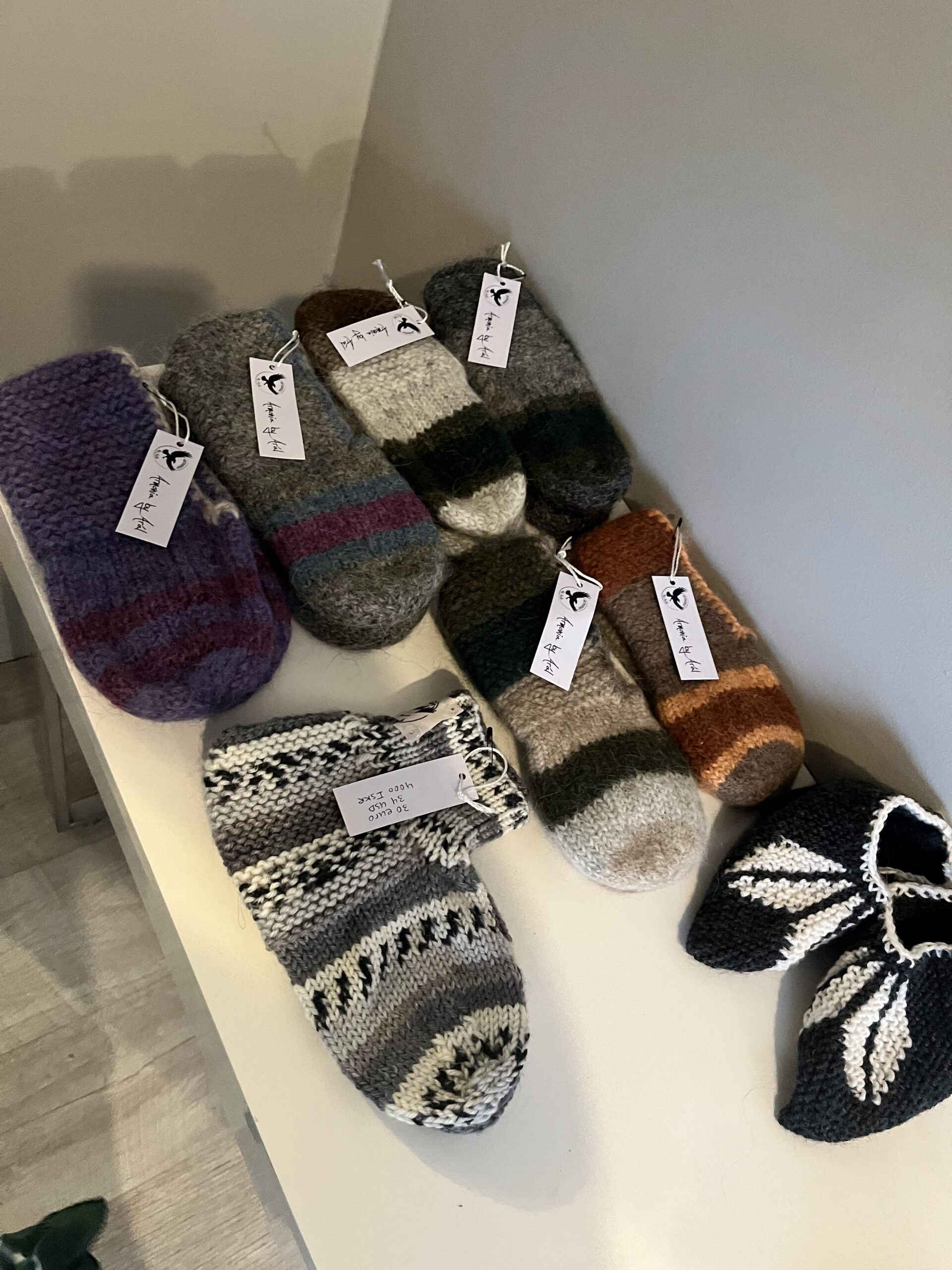 Whool mittens - Image 3